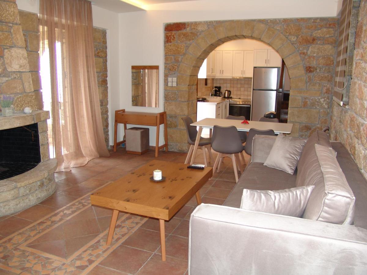 Kolokotronis Hotel & Spa Stoúpa Esterno foto