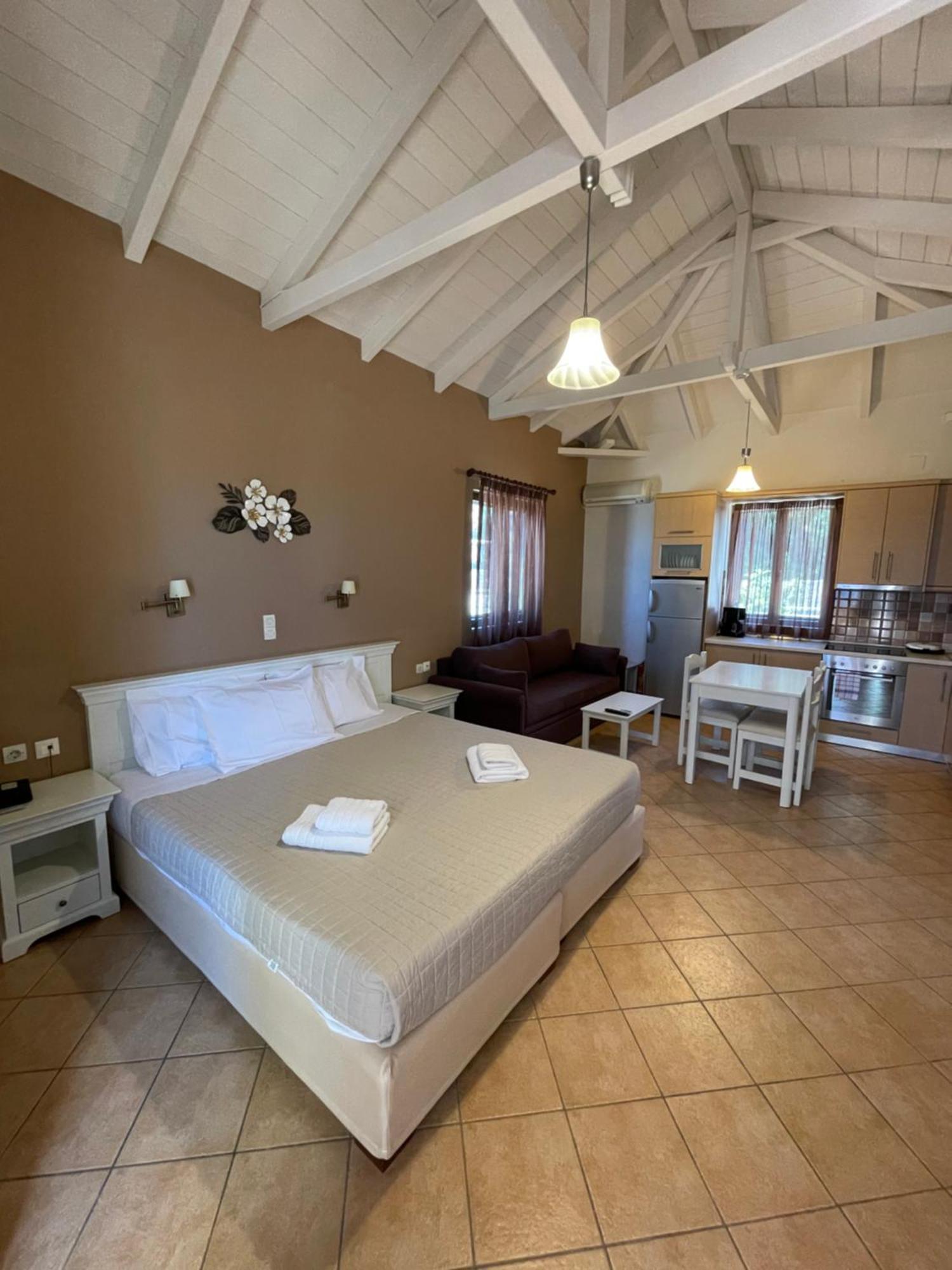 Kolokotronis Hotel & Spa Stoúpa Esterno foto